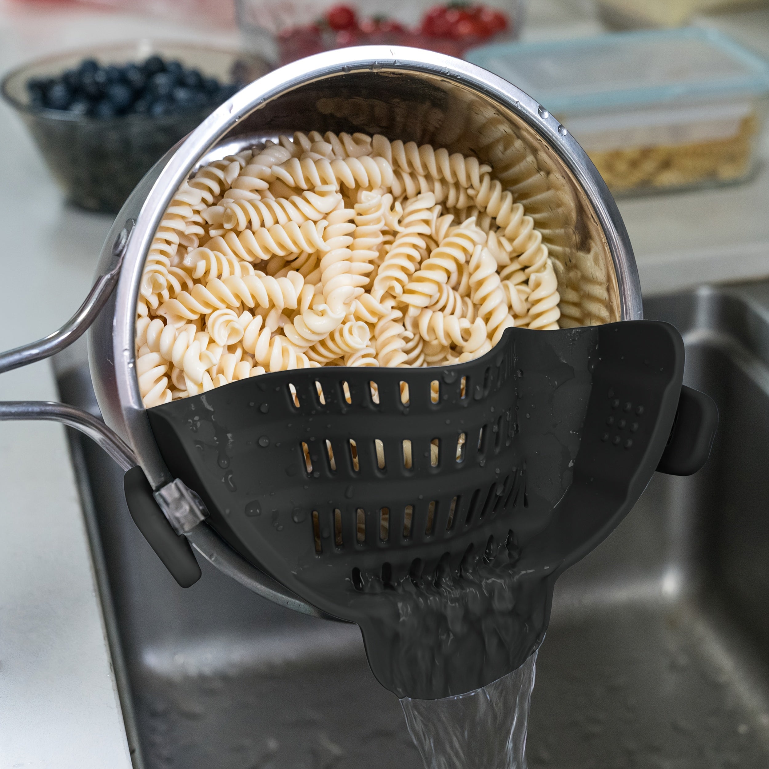 Pots and Pans Strainer