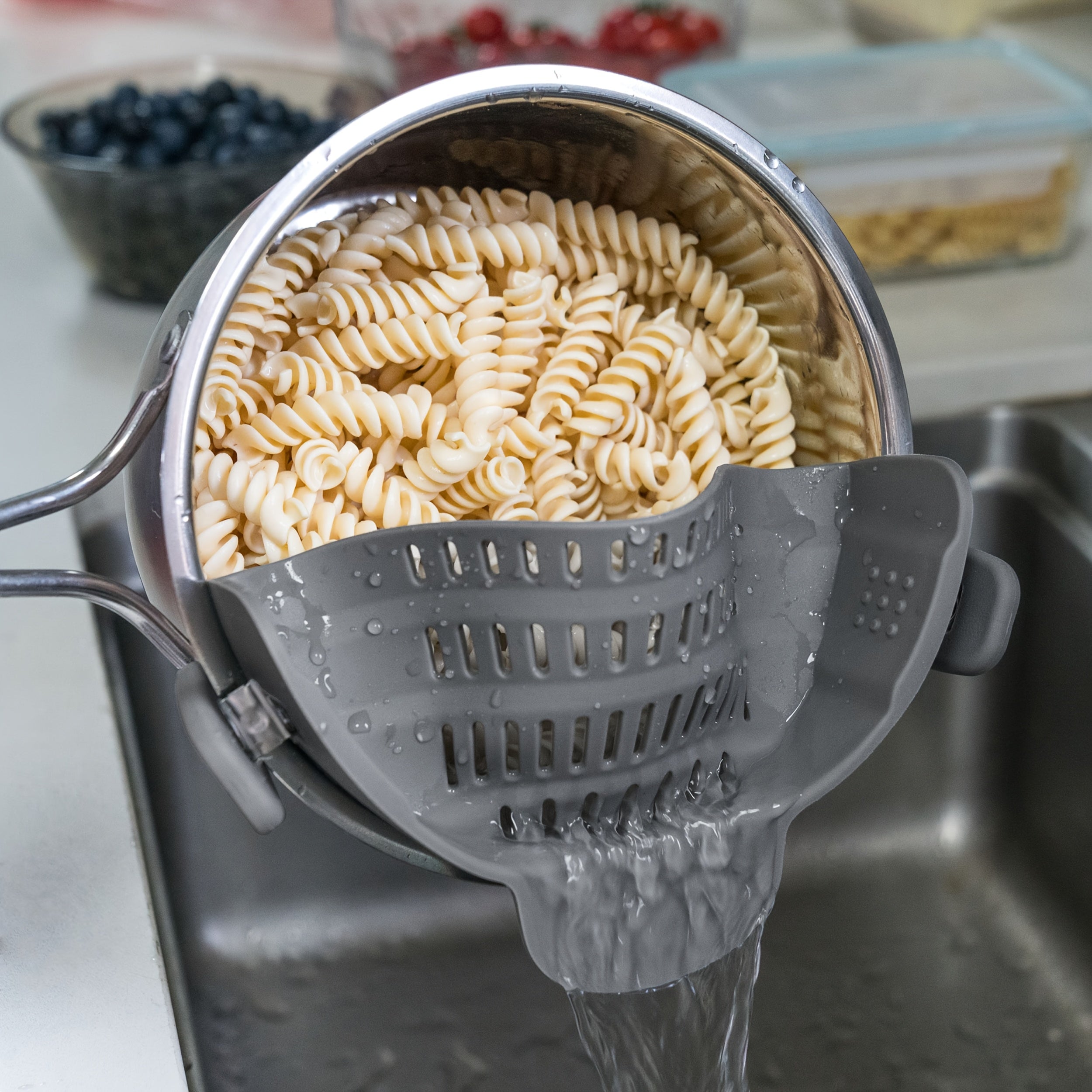 Pots and Pans Strainer